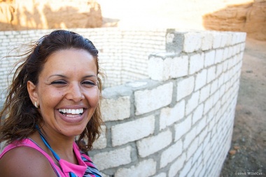 Donna che sorride. Foto: Alexander Vasin [Creative Commons]